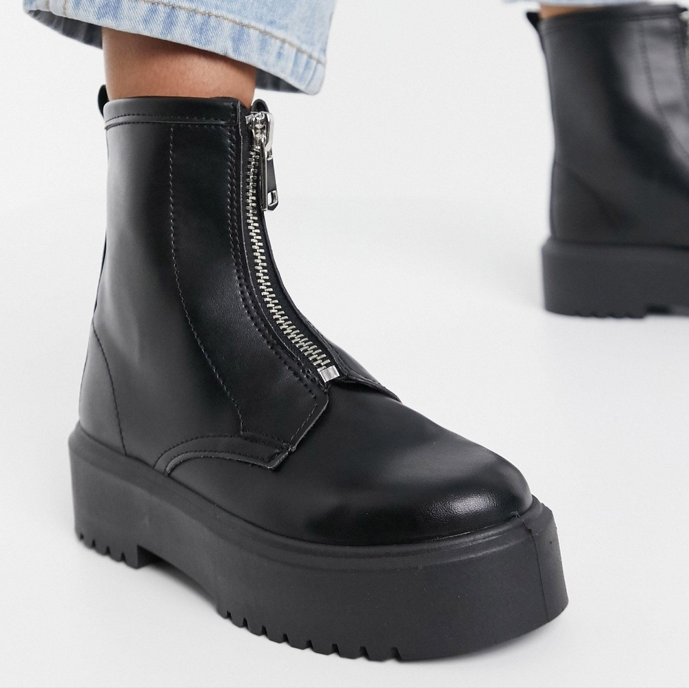 Platform zip ankle boots size US9